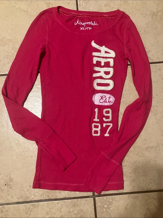 Aeropostale Tops - Aeropostale Pink Ribbed Long Sleeve Graphic Top